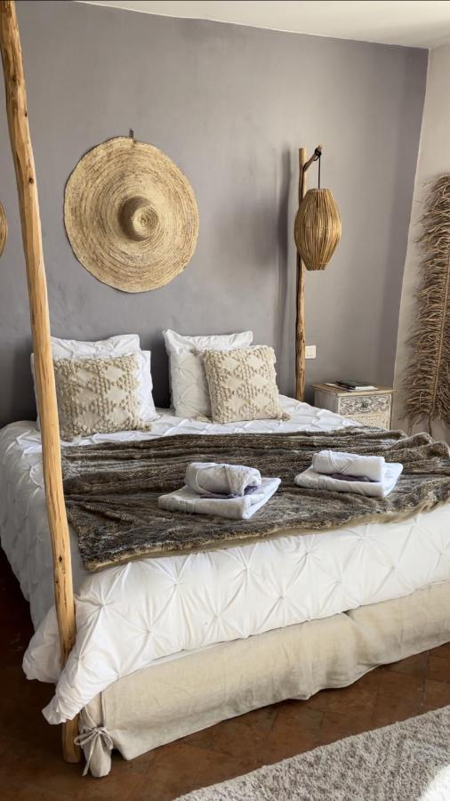 B&B Temps Suspendu Provence Pernes-les-Fontaines Zewnętrze zdjęcie