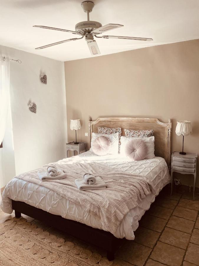 B&B Temps Suspendu Provence Pernes-les-Fontaines Zewnętrze zdjęcie