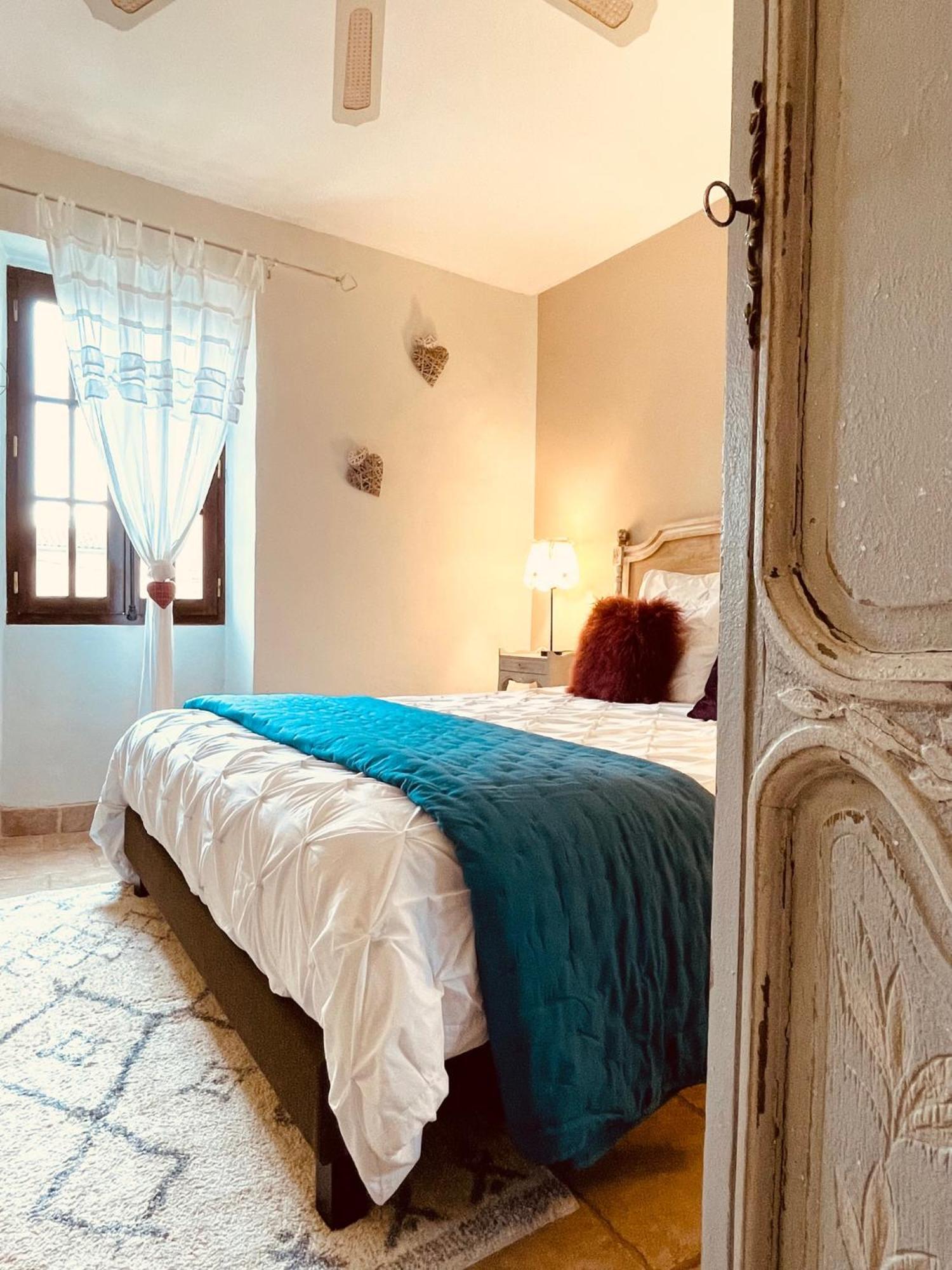 B&B Temps Suspendu Provence Pernes-les-Fontaines Pokój zdjęcie
